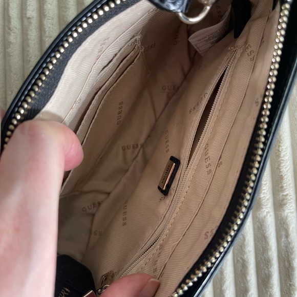 GUESS Black Croc-Pattern Shoulder Bag - Picture 4 of 4